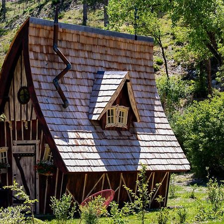 Camping La Ferme De Castellane Dış mekan fotoğraf