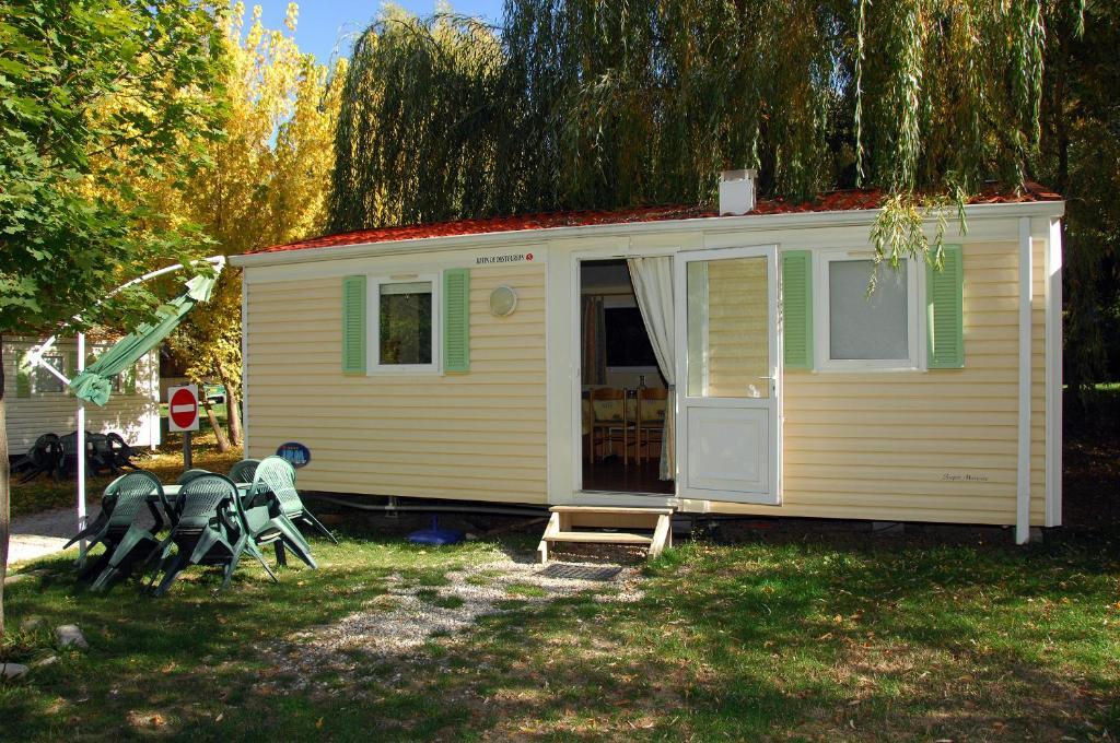 Camping La Ferme De Castellane Oda fotoğraf