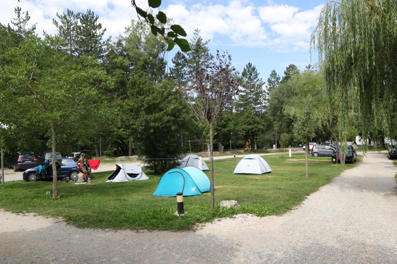 Camping La Ferme De Castellane Dış mekan fotoğraf