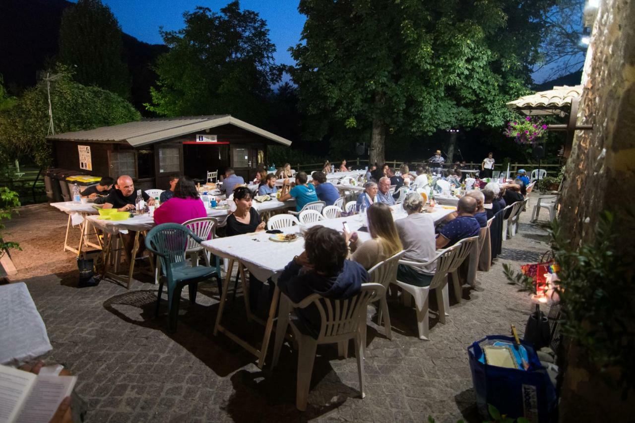Camping La Ferme De Castellane Dış mekan fotoğraf